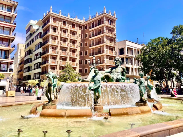 Plaza de la Virgen
