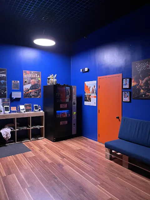 QUEST ROOM - Hollywood Escape Rooms