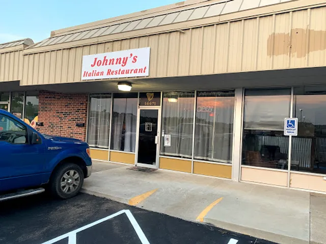 Johnny's Italian restaurant