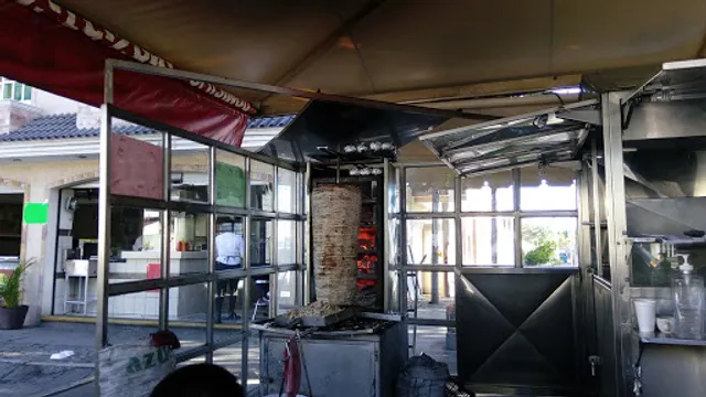 Tacuba Tacos Tortas y Más