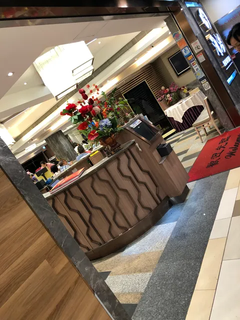 Victoria Harbour Roasted Goose Seafood Restaurant (Tai Wai)