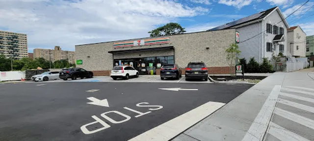 7-Eleven