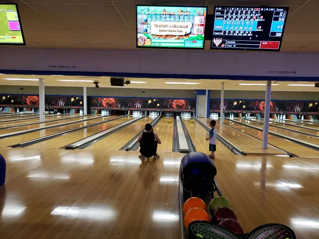Summit Lanes