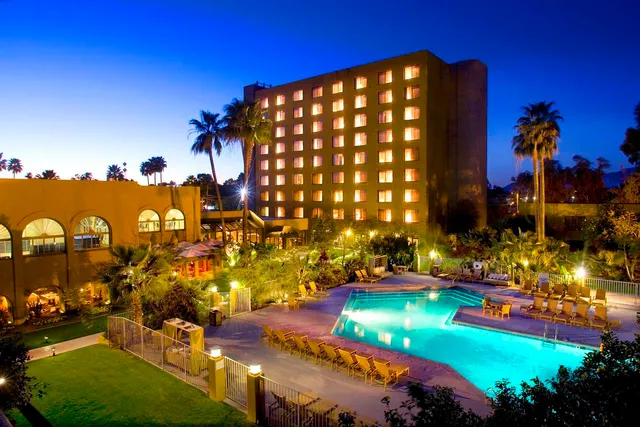 DoubleTree by Hilton Hotel Tucson - Reid Park