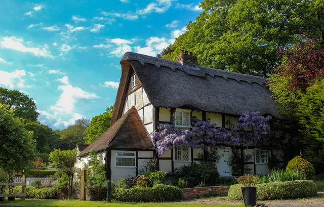 Thatched Cottage at Passford Farm