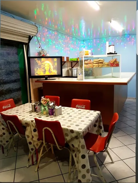 El Profe Hamburguesas y Hot-dogs