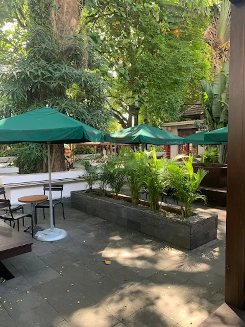 Starbucks Griya Santrian Sanur