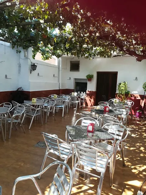 Bar Restaurante “Los Arcos”