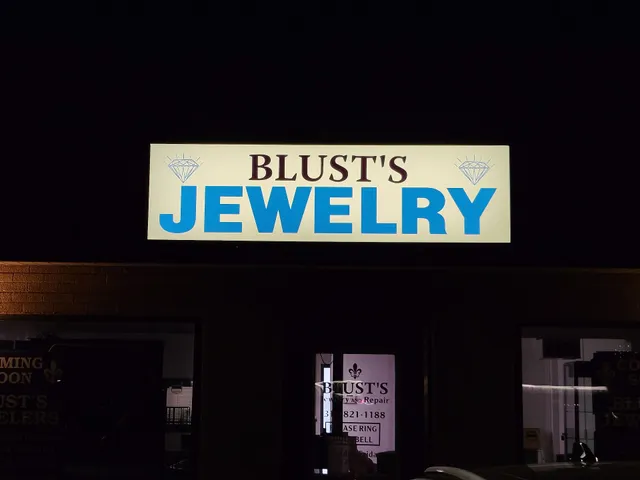 Blust's Jewelers