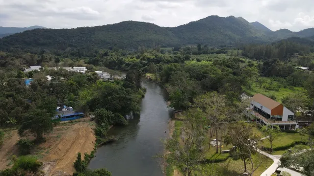 4j river camping @Kaeng Krachan