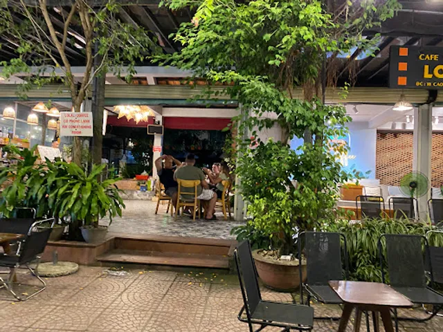 Lolali Coffee and Foods (Air-conditioner)