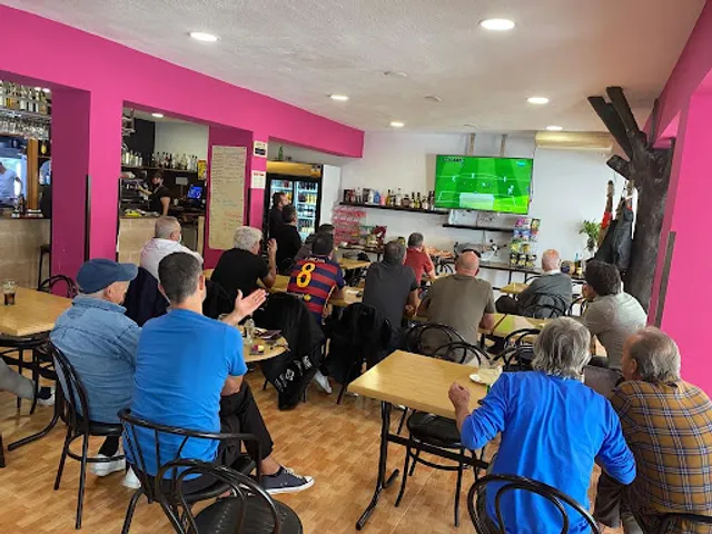 Bar-Cafetería Chiquipark NACAR KIDS