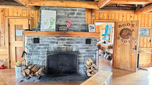 Heather Meadows Visitor Center