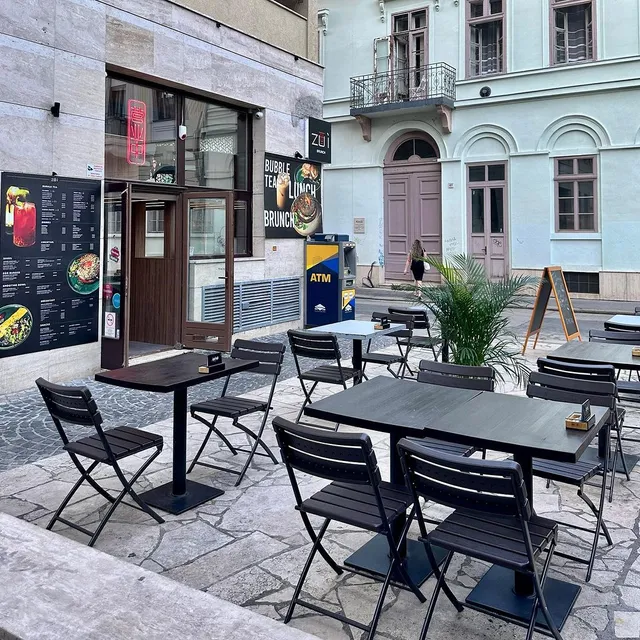 Zui Breakfast, Brunch & Bubble Tea Bar