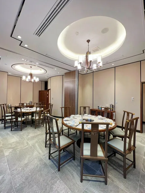 CHINESE RESTAURANT "SUNWAY