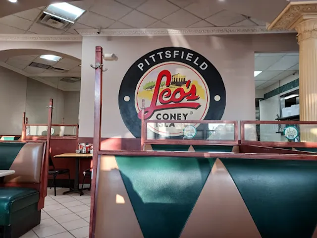 Leo's Coney Island