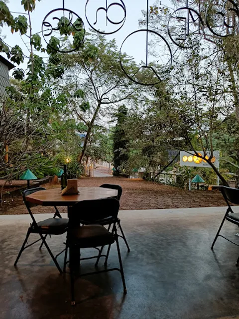 Oh Me Oh Slice (Hadiqa)