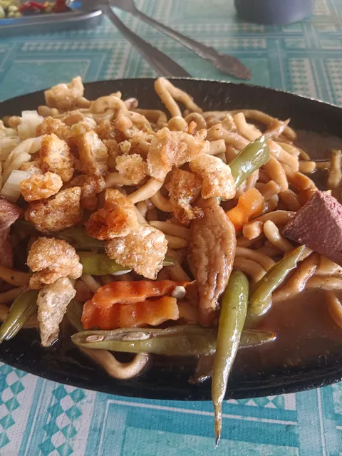 LITA'S LOMI HOUSE