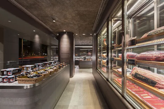 肉 RÒU BY T-HAM (2F餐廳)