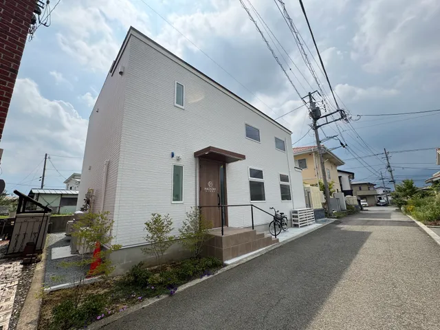 HAOSTAY 河口湖駅前．