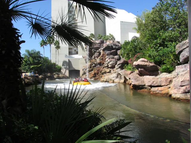 Jurassic Park River Adventure™