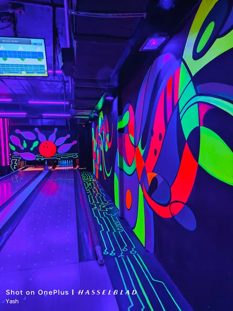 The Neon Cafe & Bowl