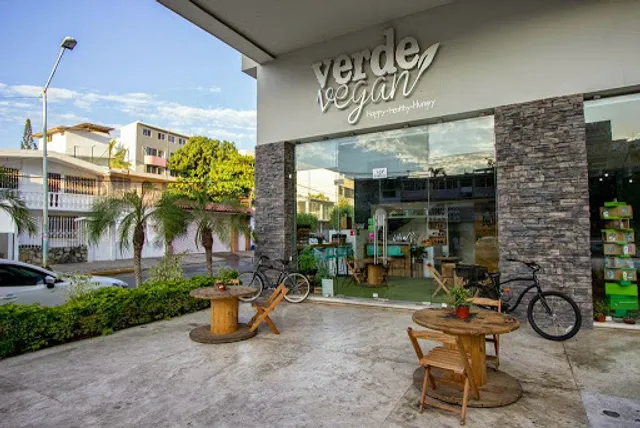 Verde Pistache & Vegan