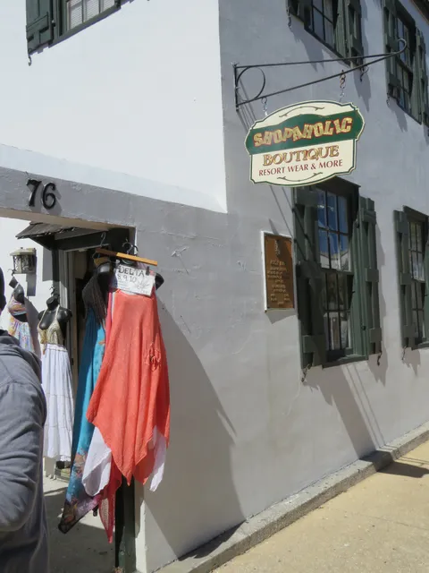 Shopaholic Boutique, Inc.