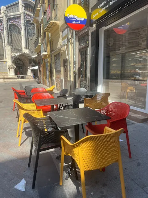 Colombiapan Mercat Valencia Comida Latina