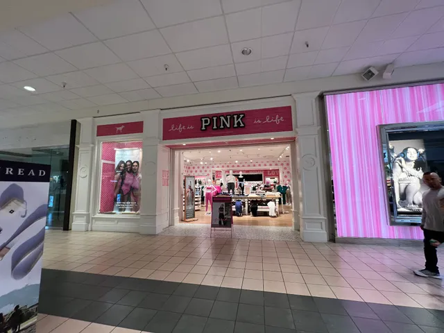 Victoria's Secret & PINK