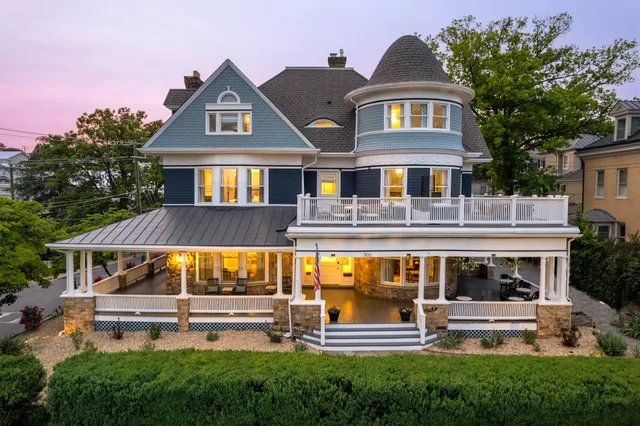 The Historic Berkeley Place