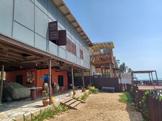 Adinam's Beach Retreat