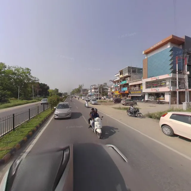 OYO 3956 Home Stay Punjabi Handi