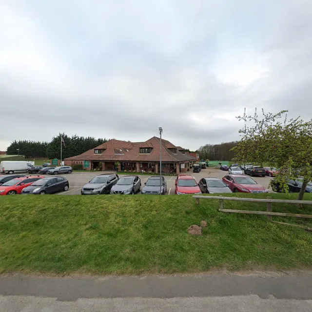 Seventy One Bar & Restaurant