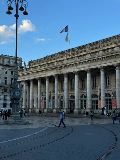 2-5 Pl. de la Comédie