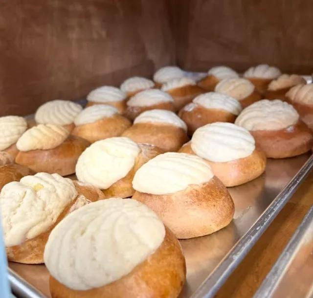 Anas Bakery Usa (PANADERIA, GUATEMALTECA, SALVADOREÑA, Y HOSDUREÑA.
