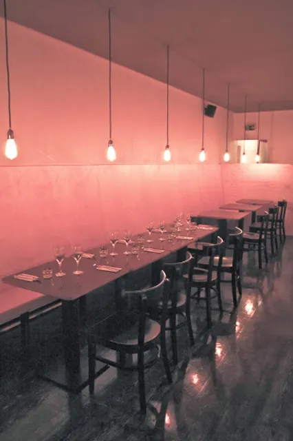 Les Valseuses Restaurant