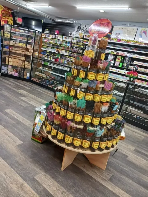 Downtown Tobacco & Vape(smoke shop)