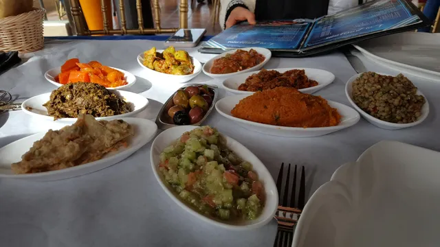 Pesca Del Dia 2 ( صيد اليوم)مطعم باسما دل ديا