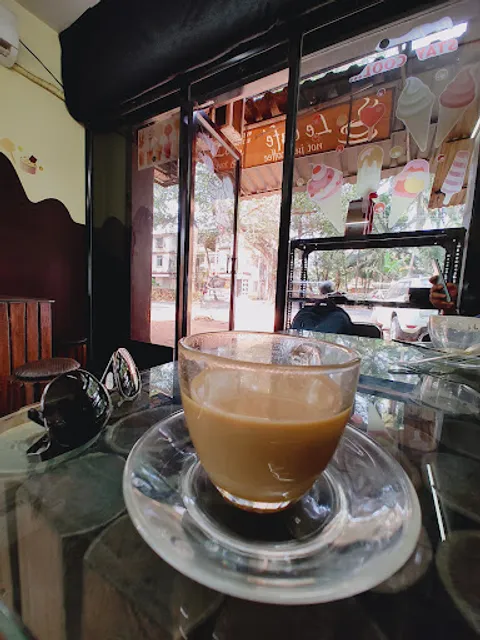 Le Cafe