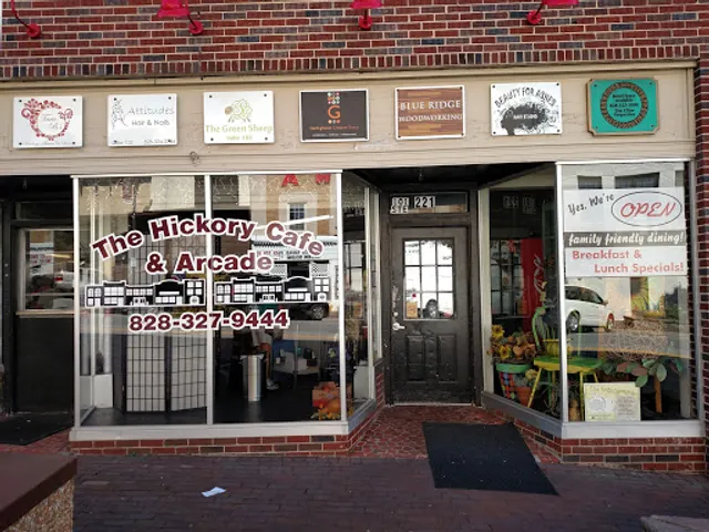 Hickory Cafe & Arcade