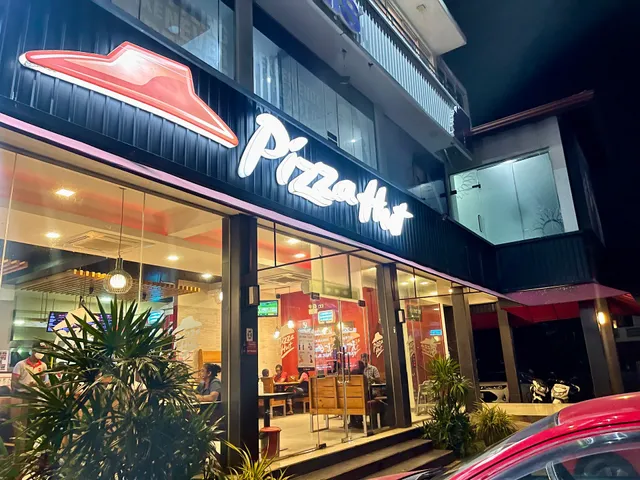 Pizza Hut - Boralesgamuwa