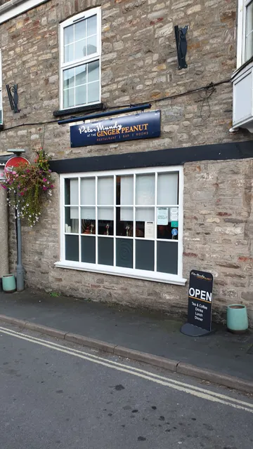 Ginger Peanut Townhouse