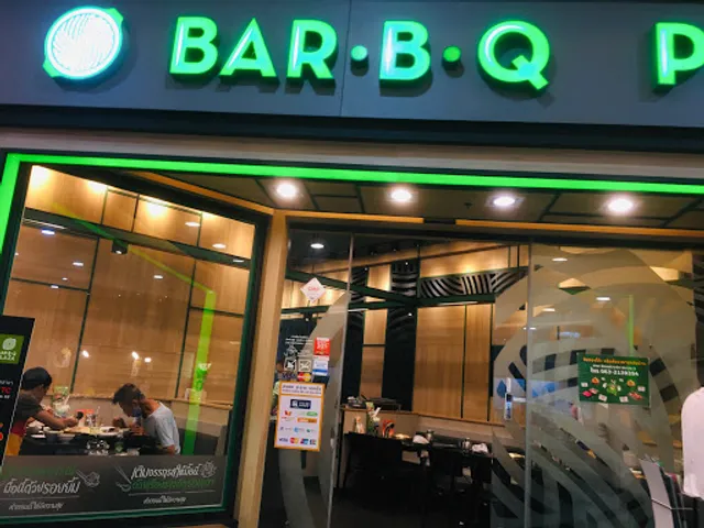Bar-B-Q Plaza