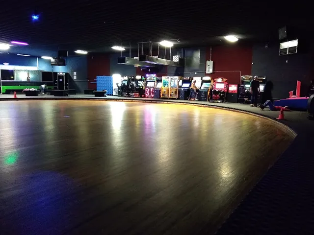 Spinnerz Family Skate Center