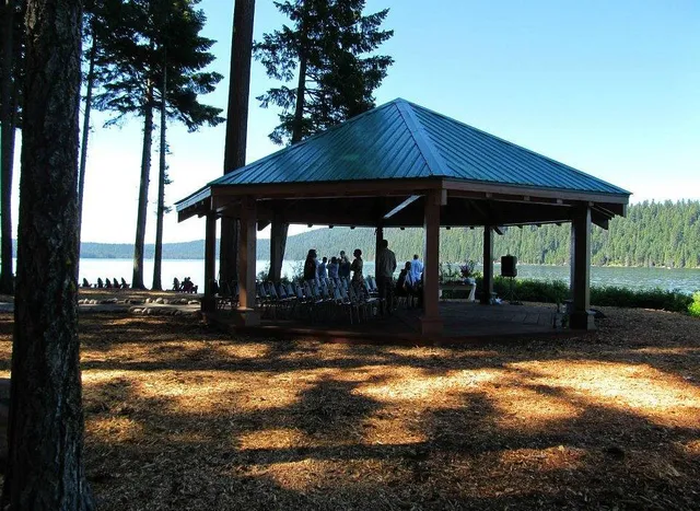 Lake of the Woods Resort