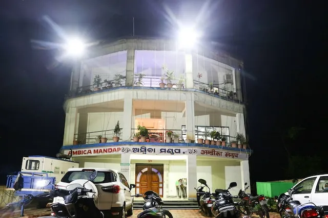 OYO 47491 Ambika Mandap