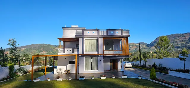 Malaiosai’s Misty Mount and Happy Valley