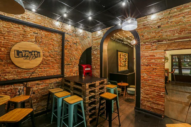 LevЯette Café Toulouse