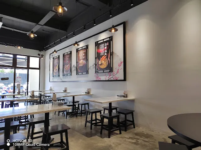 一家 IKAR @ Eco Botanic (精选汤品 . 鱼片米粉 . 海鲜泡饭)